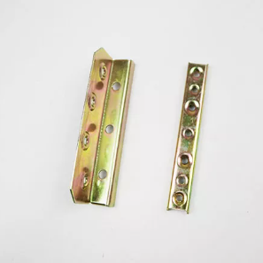 山括弧は何に使用されますか?