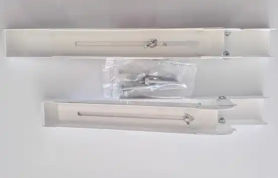 Gi&aacute; đỡ kim loại điều h&ograve;a kh&ocirc;ng kh&iacute;