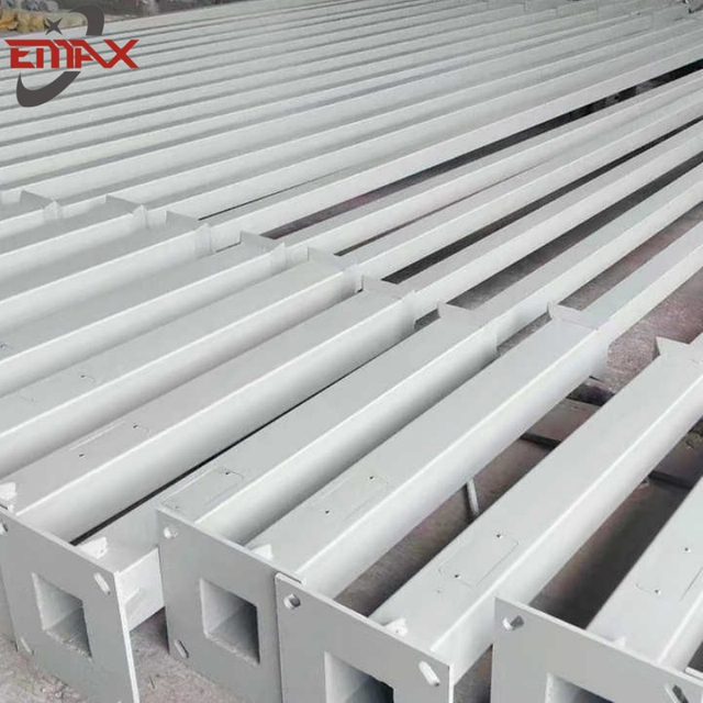 Аппаратное обеспечение энергосистемы. Коммуникационный столб. Телеграфный столб.