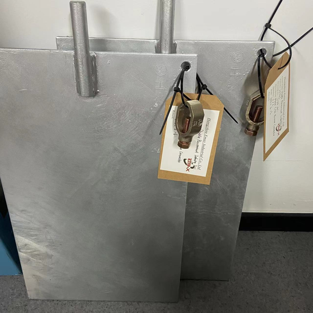 PIASTRA DI TERRA CON CONNETTORE IN BRONZO